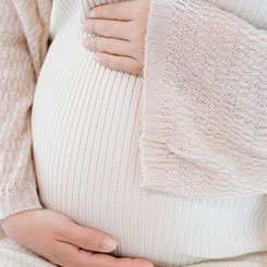 新抖数据显示，其☦🍀曾在 30 天🆖内预估带货➰🥋规模在 500 🇨🇷⛲万至 🧺🍸